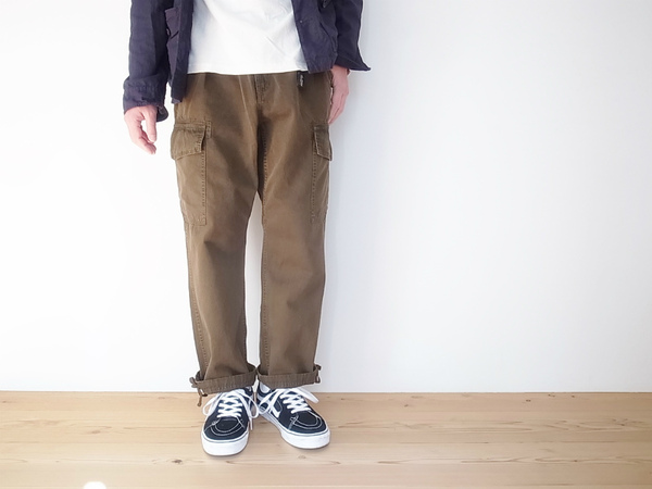 WILD THINGS  PIGMENTDYED CARGO PANTS(ワイルドシングス)