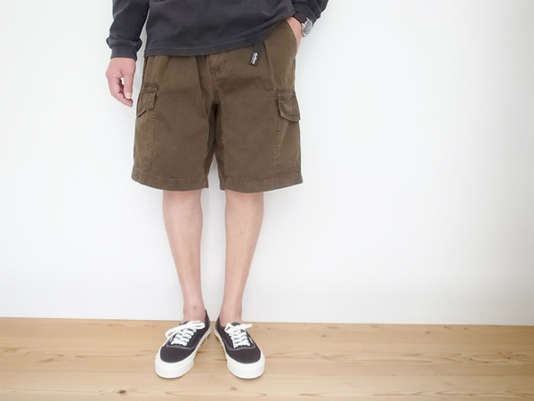 WILD THINGS PIGMENT DYED CARGO SHORTS(ワイルドシングス)