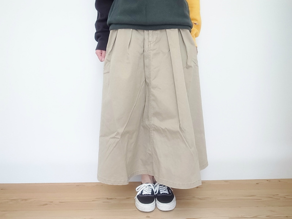 Ordinary fits TUCK SKIRT(オーディナリーフィッツ)