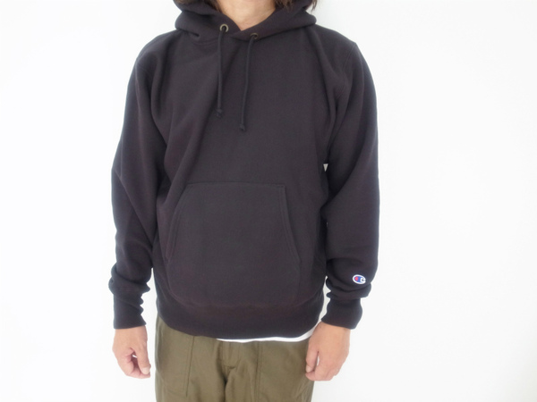 Champion REVERSE WEAVE PULLOVER HOODED SHIRT(チャンピオン)