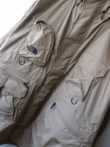 THE NORTH FACE WUROS FIELD UTILITY PONCHO