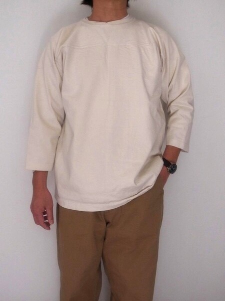 WALLA WALLA SPORT 9oz FOOTBALL TEE IVORY