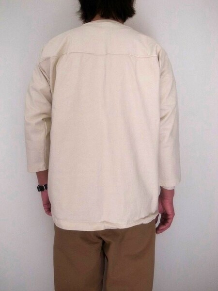 WALLA WALLA SPORT 9oz FOOTBALL TEE IVORY