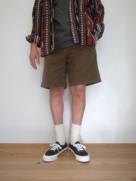 Gramicci G-SHORTS PIGMENT DYED BARK PIGMENT