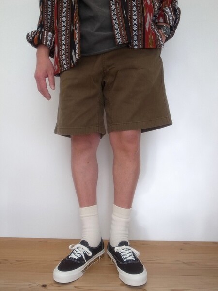 Gramicci G-SHORTS PIGMENT DYED BARK PIGMENT