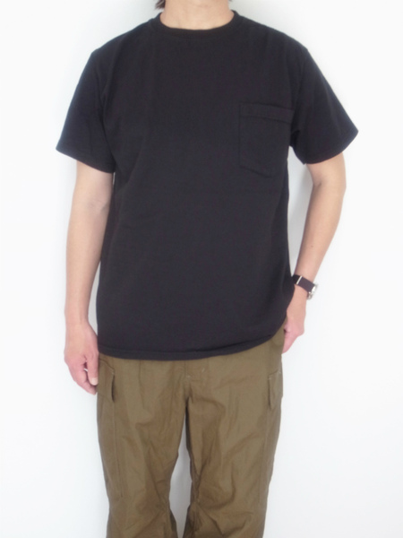 GOOD WEAR S/S  POKET TEE BLACK