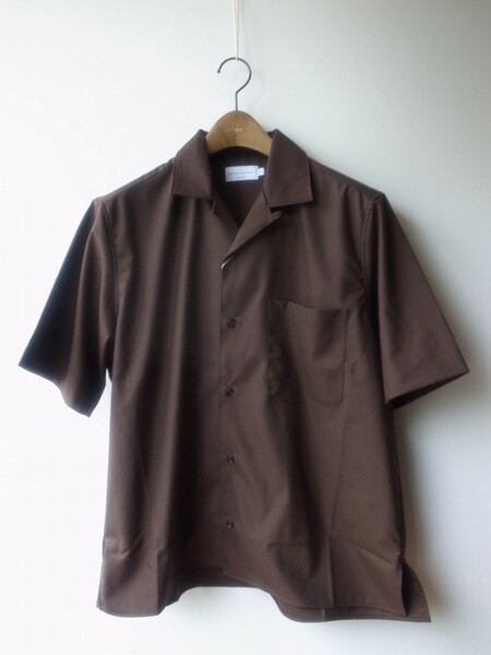 Manual Alphabet T/W/R TROPICAL S/S OPEN COLLAR SHI