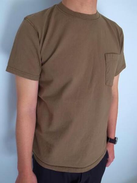 GOOD WEAR SS  POKET TEE GREYSH BROWN