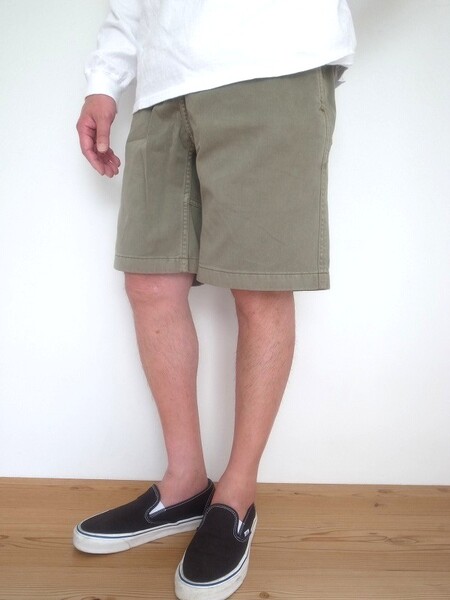 Gramicci G-SHORTS PIGMENT DYED HERB PIGMENT