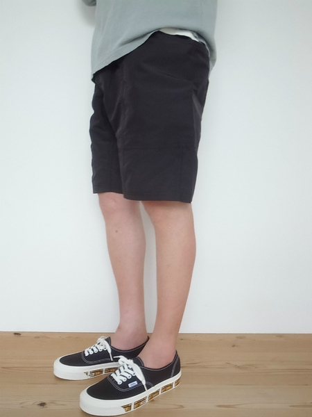 GRAMICCI SHELL GEAR SHORTS BLACK (グラミチ)