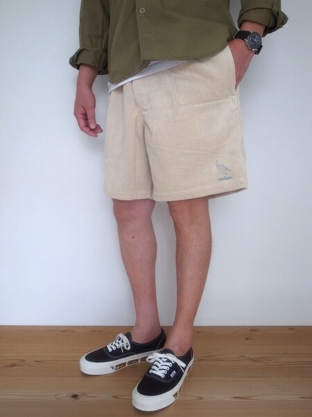WILD THINGS SUMMER CORD SHORTS OFF BEIGE