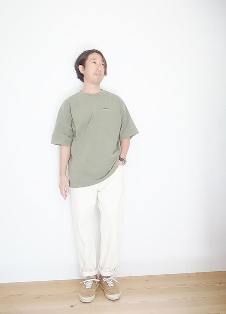 THOUSAND MILE PIGMENT EMBROIDERY H/S TEE GREEN