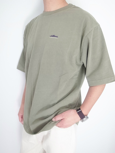 THOUSAND MILE PIGMENT EMBROIDERY H/S TEE GREEN