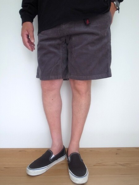 Gramicci CODUROY G-SHORTS  CHARCOAL