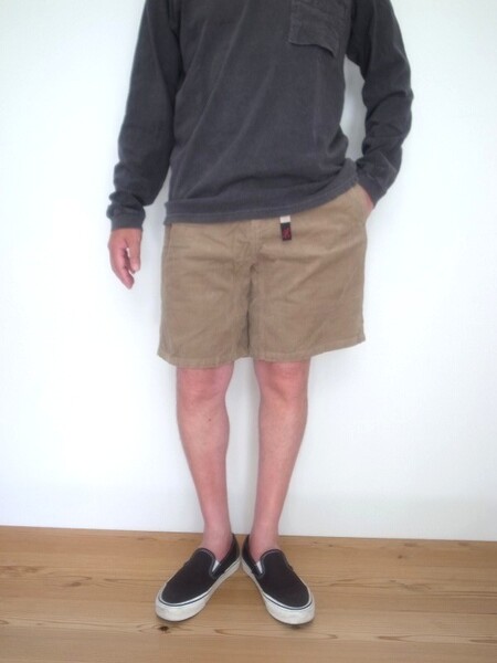 Gramicci CODUROY G-SHORTS BEIGE