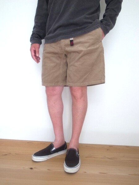 Gramicci CODUROY G-SHORTS BEIGE