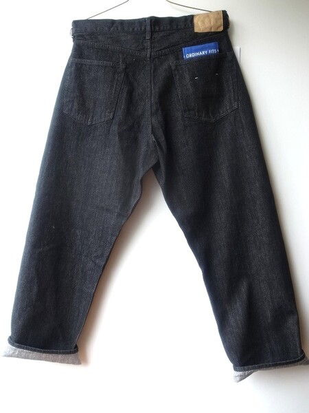 Ordinary fits 117 TYPE LOOSE /BLACK