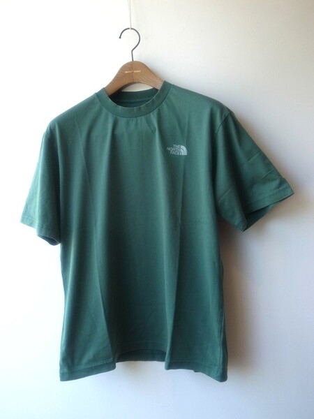 THE NORTH FACE GAR TYPOGRAPHIC COLORED S/S TEE TG