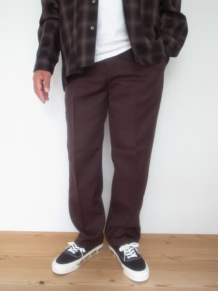 Manual Alphabet TWILL SEMI-EASY TROUSERS BROWN