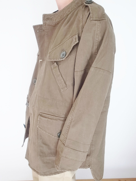 ROYAL NAVY  1952 MIDDLE JAKET