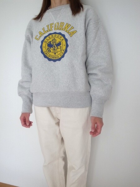 Champion REVERSE WEAVE  CREWNECK SWETSHIRT C003シルバ