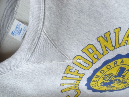 Champion REVERSE WEAVE  CREWNECK SWETSHIRT C003シルバ