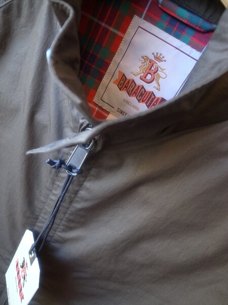 BARACUTA  25WBR 009A  KHAKI