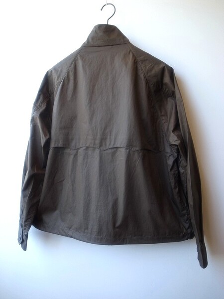 BARACUTA  25WBR 009A  KHAKI