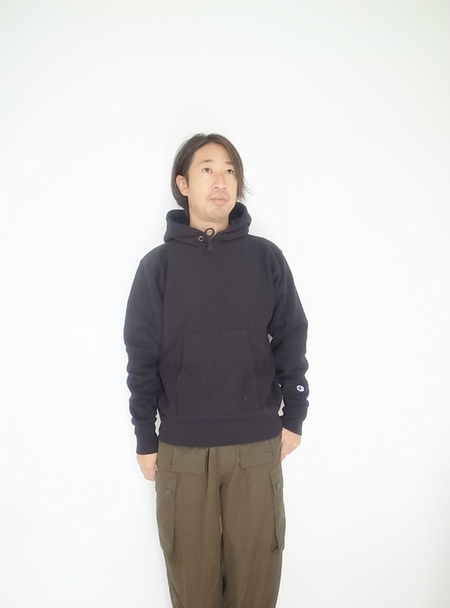 Champion REVERSE WEAVE PULLOVER HOODED SHIRT ブラック