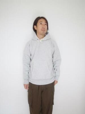 Champion REVERSE WEAVE PULLOVER HOODED SHIRT シルバー