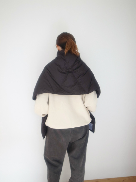 NANGA DOWN PONCHO MUFFLER