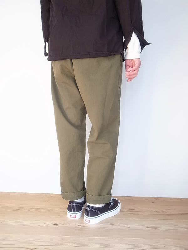 GRAMICCI LOOSE TAPERED PANTS OLIVE | DOWN THE LINE - 和歌山県 